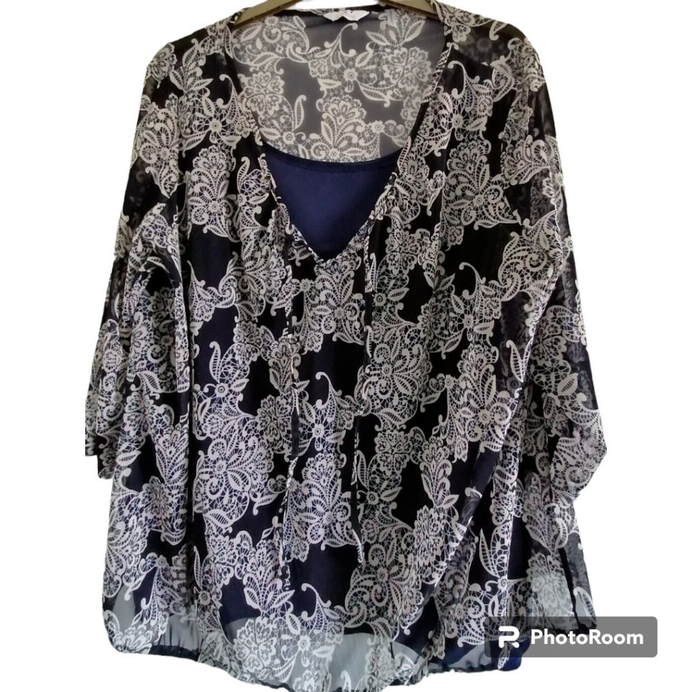 Womens Blouse Size 28 Navy And White Double Layer dress up or down - Picture 1 of 15